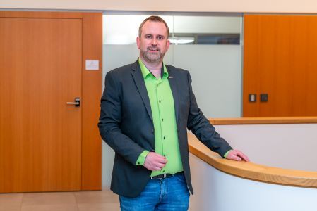 Peter Vlkl, BA MA MSc